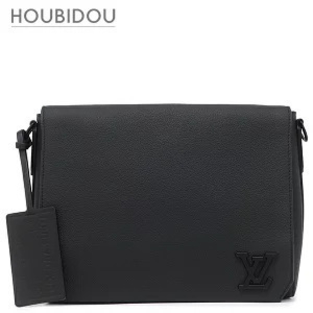 Louis Vuitton Shoulder Bag Takeoff Messenger Grain Leather Black Matte Crossbody